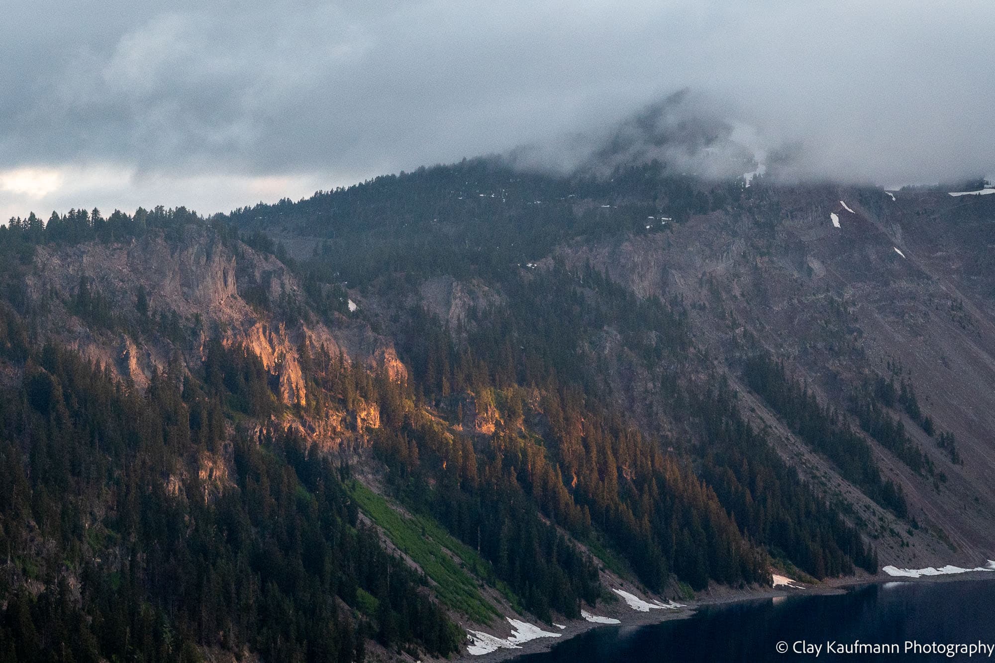 crater lake sunrise